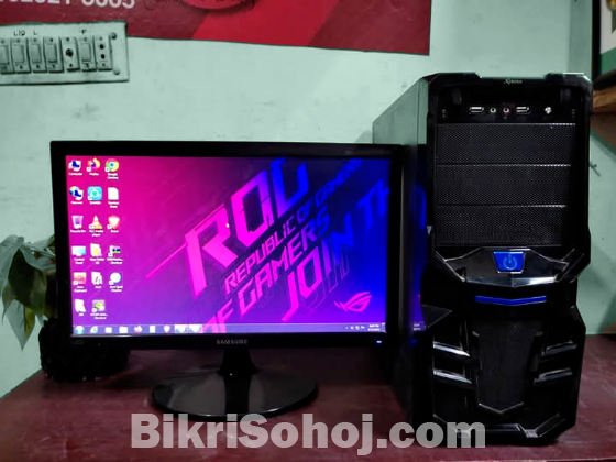 i5 4th Zen Full Desktop Computer  Setup With 19'' Monitor